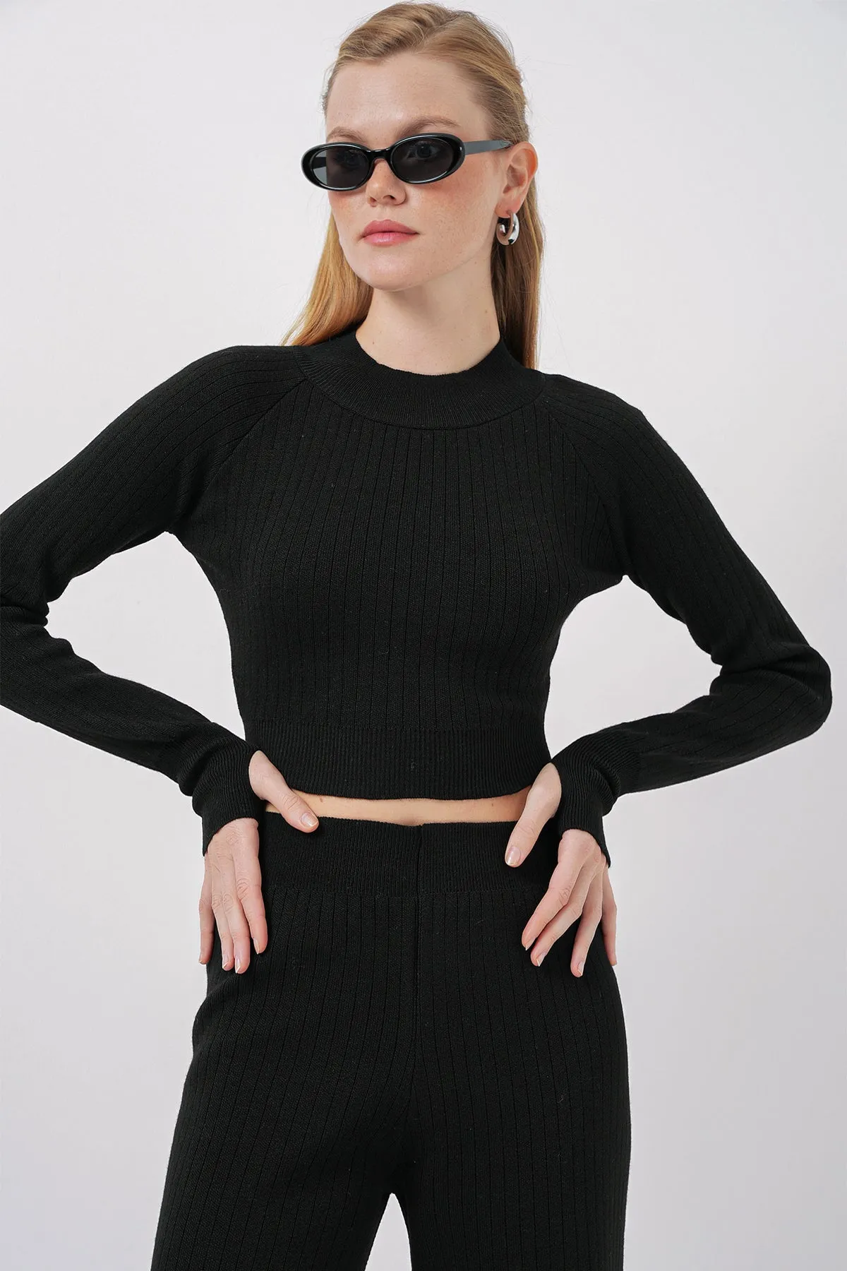 BGD Women Women's Crop Sweater Pants Knitwear Set - Black - Smethwick