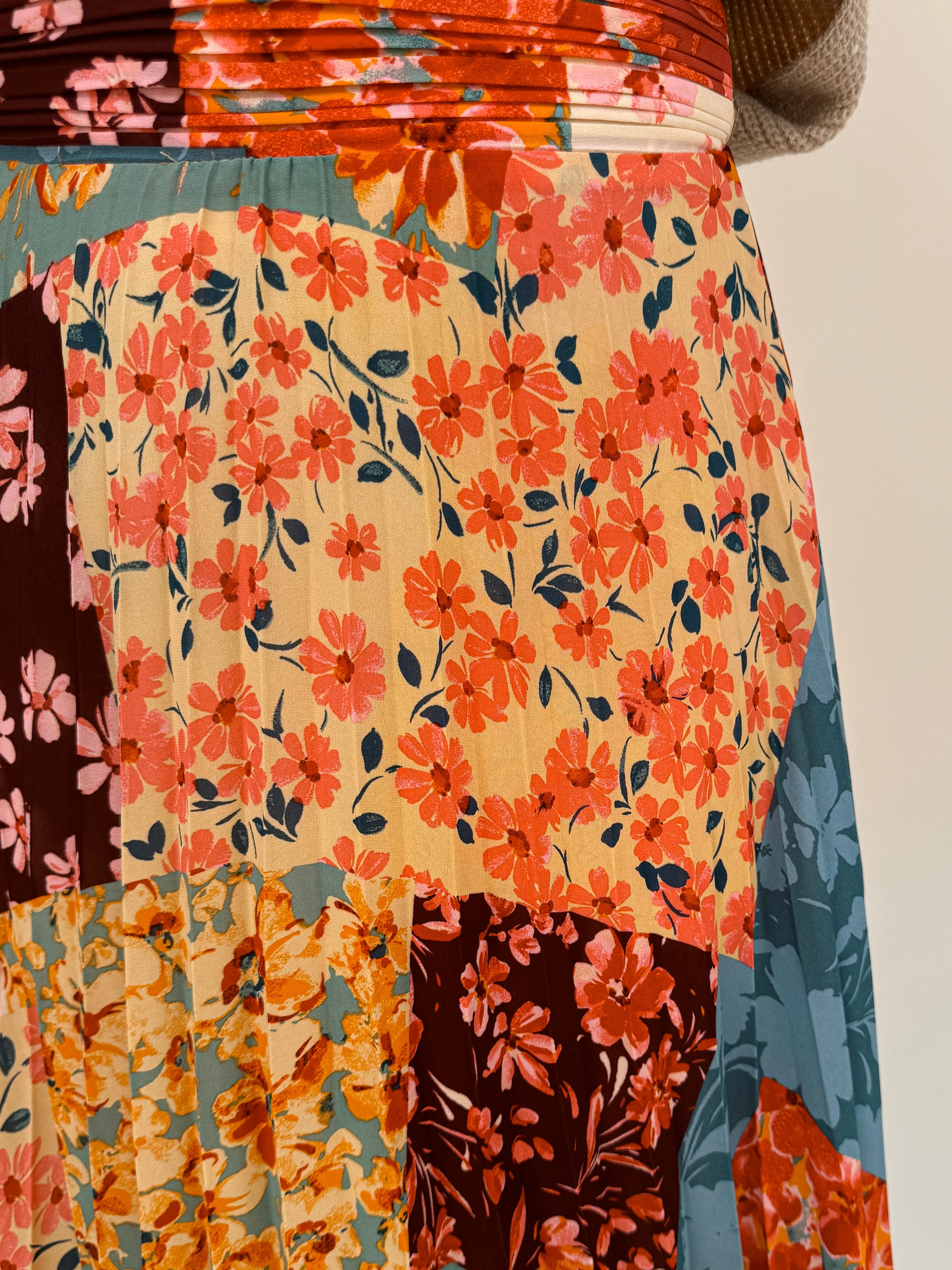 Cheri Midi Skirt
