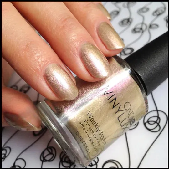 CND VINYLUX - Grand Gala #177
